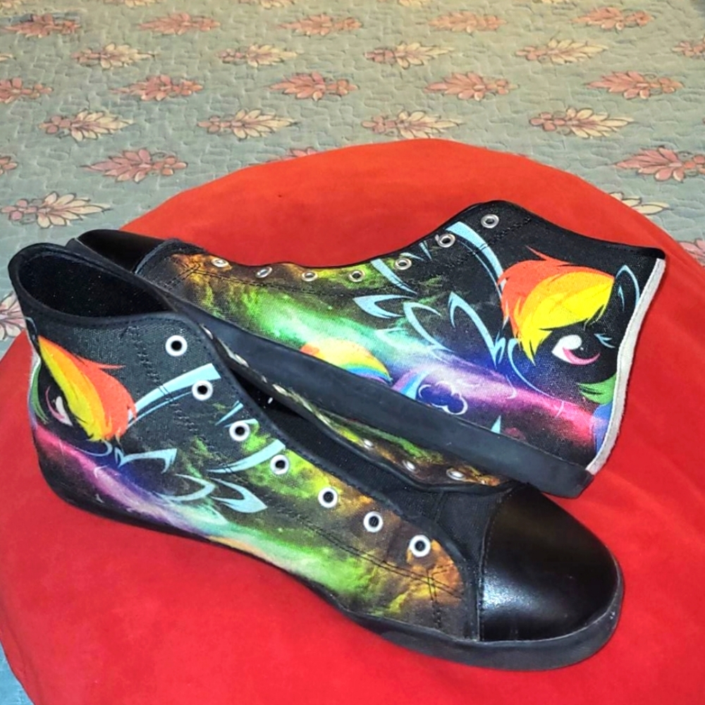 👟Soyoto My little pony gym shoes (size 10)👟